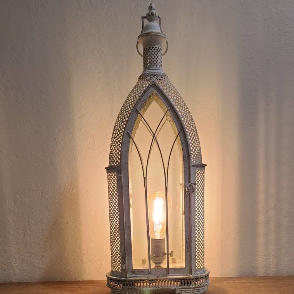 🤍 White Arched Metal Decorative Lantern – Rustic Vintage Style Home Decor